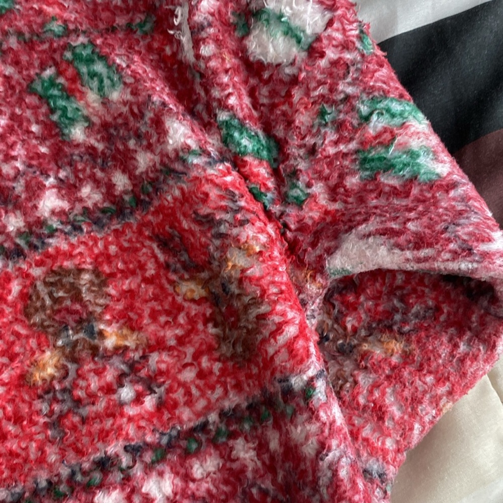 Christmas themed ugly crew neck sweater 🎁 - Picture 15 of 17
